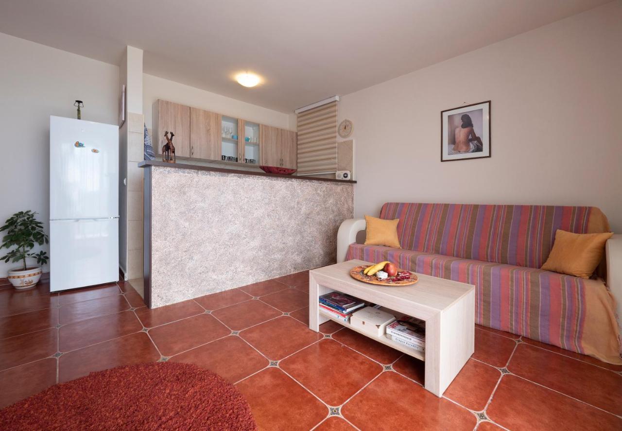 Casa Al Mare Petrovac, Montenegro Экстерьер фото